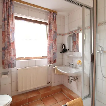 Zur Auszeit Gasthof 2*