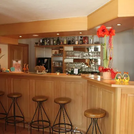 Zur Auszeit Gasthof 2*