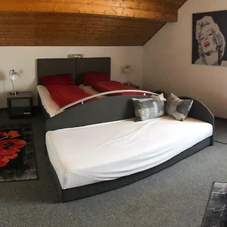 Zur Auszeit Gasthof 2*