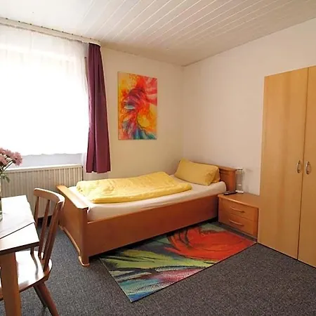 Zur Auszeit Estalagem Traunreut