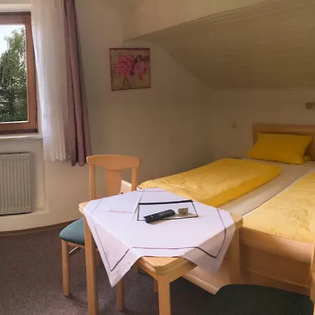 Zur Auszeit Värdshus Traunreut